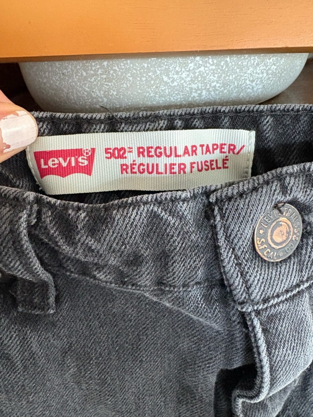 Levi’s 502 Regular Taper Boys Girls Jeans – Black Washed, Size 16 28w 28L - Picture 3 of 5
